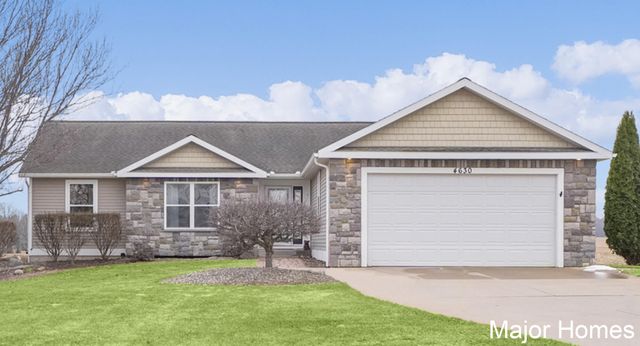 4630 100th Street SE, Caledonia, MI 49316