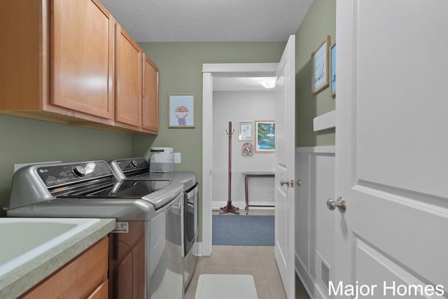 4630 100th Street SE, Caledonia, MI 49316