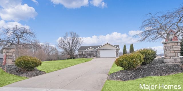 4630 100th Street SE, Caledonia, MI 49316