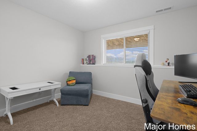 4630 100th Street SE, Caledonia, MI 49316