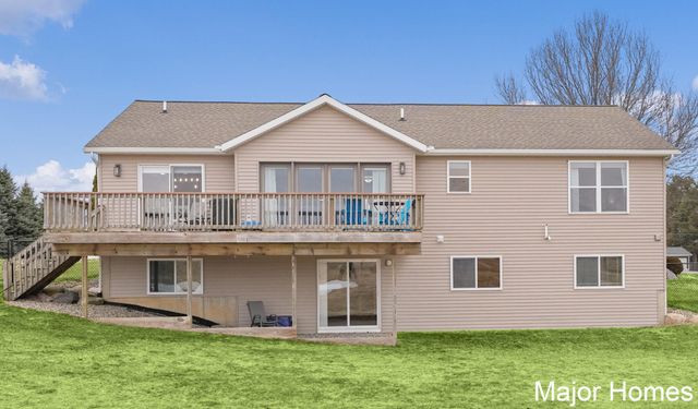 4630 100th Street SE, Caledonia, MI 49316