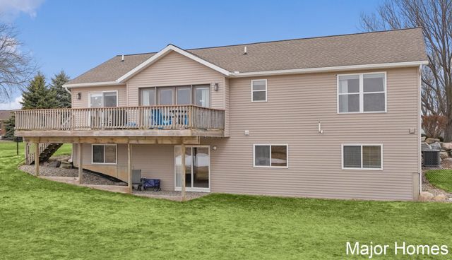 4630 100th Street SE, Caledonia, MI 49316