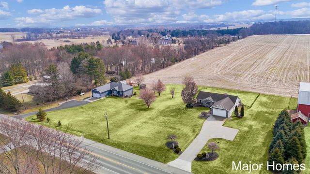 4630 100th Street SE, Caledonia, MI 49316