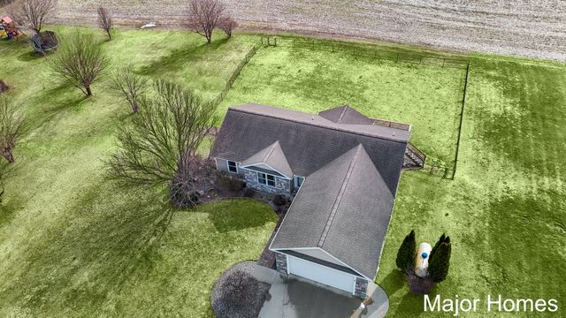 4630 100th Street SE, Caledonia, MI 49316