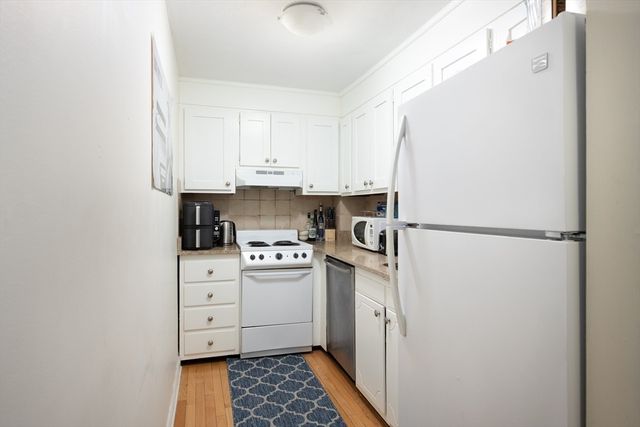 269 Harvard St. 19, Cambridge, MA 02139