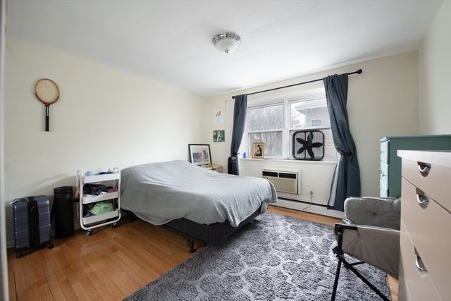 269 Harvard St. 19, Cambridge, MA 02139