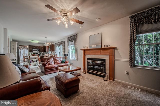 43 WALKER DR, New Castle, DE 19720