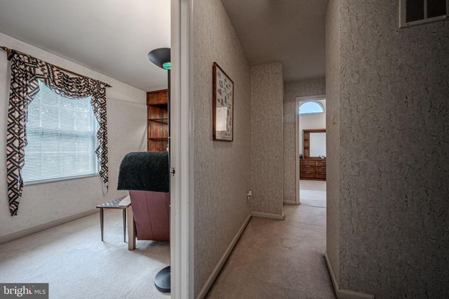 43 WALKER DR, New Castle, DE 19720