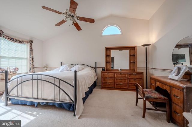 43 WALKER DR, New Castle, DE 19720