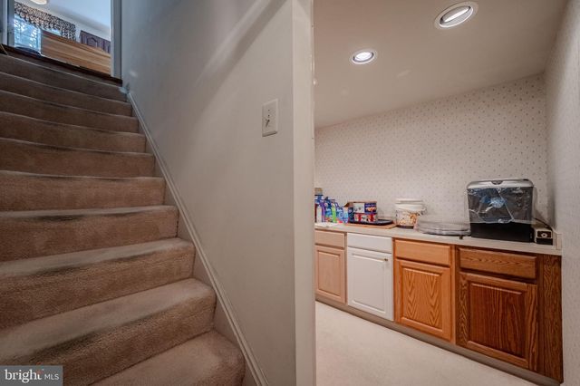 43 WALKER DR, New Castle, DE 19720