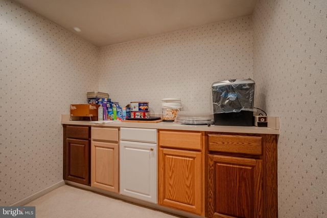 43 WALKER DR, New Castle, DE 19720