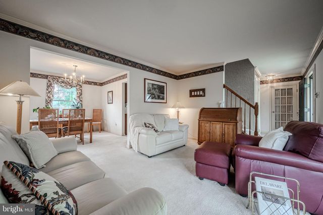 43 WALKER DR, New Castle, DE 19720