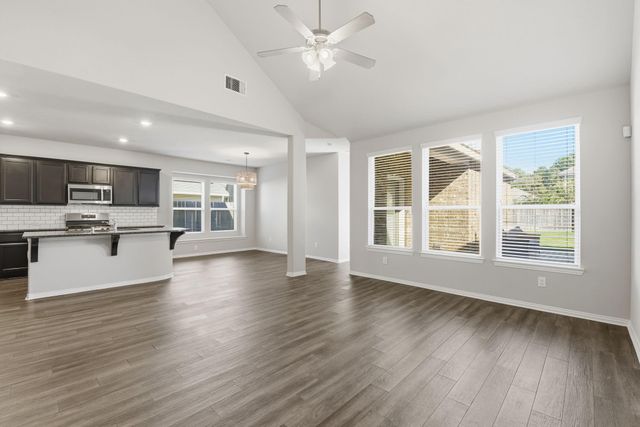 29809 Dovetail Bluff Lane, Spring, TX 77386