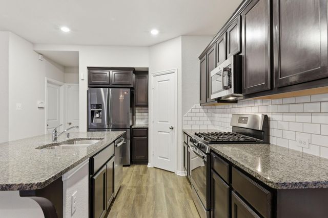 29809 Dovetail Bluff Lane, Spring, TX 77386