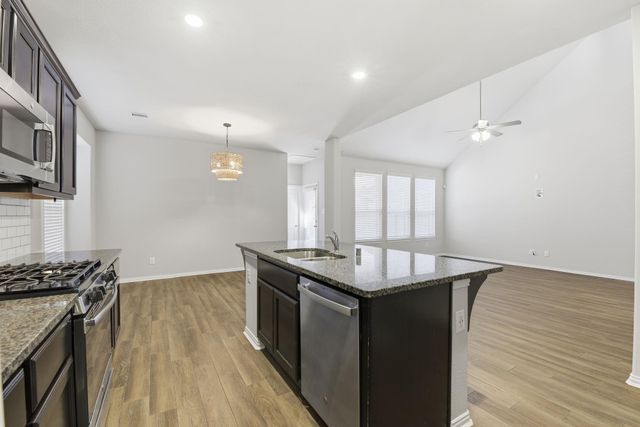 29809 Dovetail Bluff Lane, Spring, TX 77386