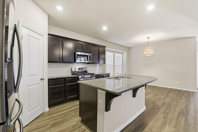 29809 Dovetail Bluff Lane, Spring, TX 77386