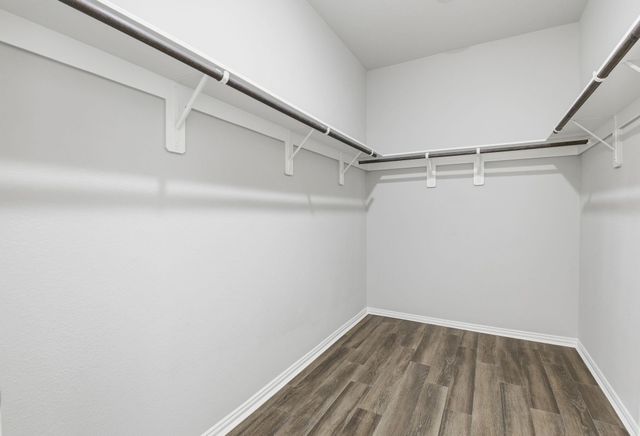 29809 Dovetail Bluff Lane, Spring, TX 77386