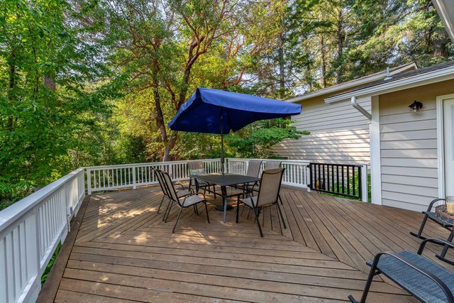8360 Lower River Road, Grants Pass, OR 97526