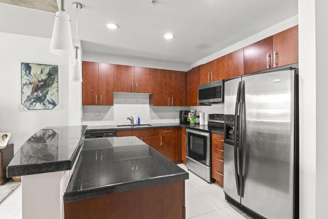 300 S Australian Avenue 1421, West Palm Beach, FL 33401