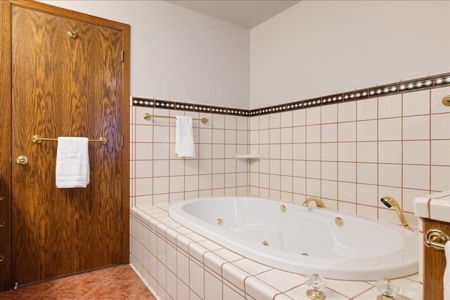 4129 Crondall Dr, Sacramento, CA 95864