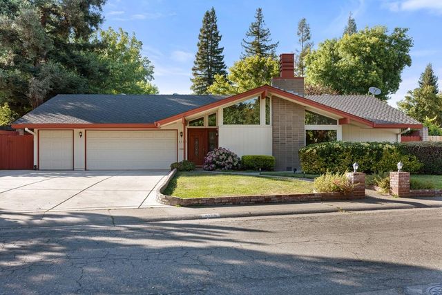 4129 Crondall Dr, Sacramento, CA 95864
