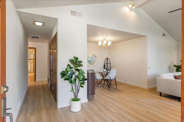 4129 Crondall Dr, Sacramento, CA 95864