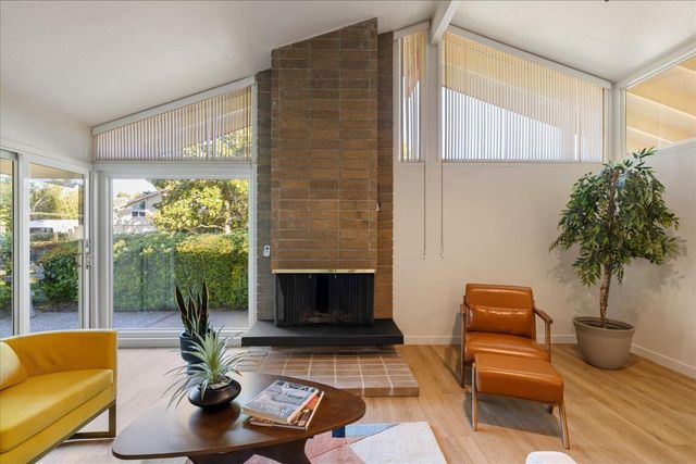 4129 Crondall Dr, Sacramento, CA 95864