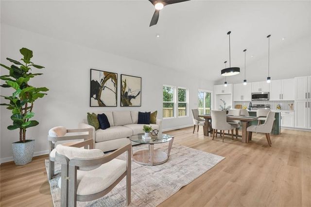 1674 Mary George Avenue NW, Atlanta, GA 30318