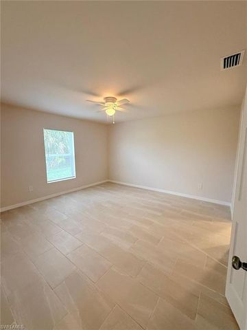 622 SE 7th ST, Cape Coral, FL 33990