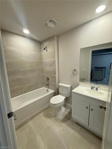 622 SE 7th ST, Cape Coral, FL 33990