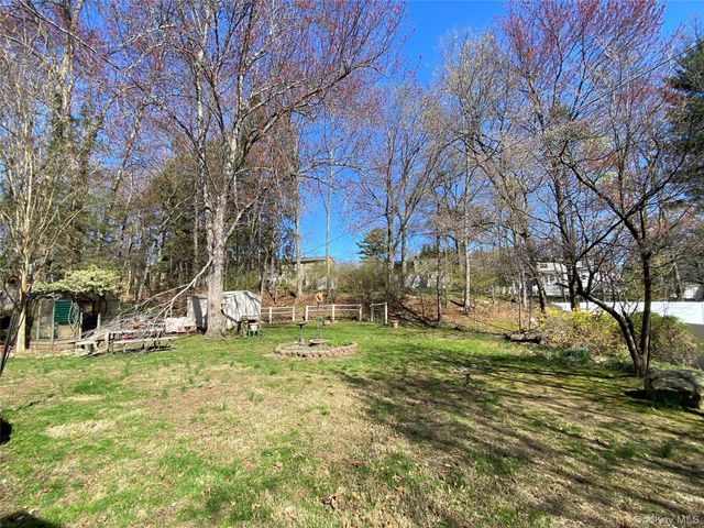 315 Manor Boulevard, Pearl River, NY 10965