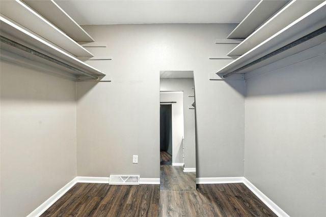 1759 Applewood Place, Cedar Rapids, IA 52402