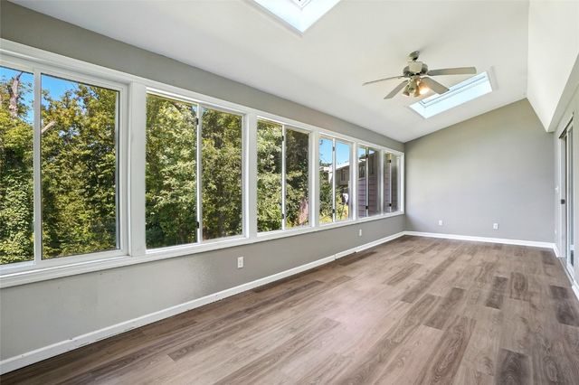 1759 Applewood Place, Cedar Rapids, IA 52402