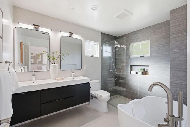 3717 Park Boulevard, Palo Alto, CA 94306