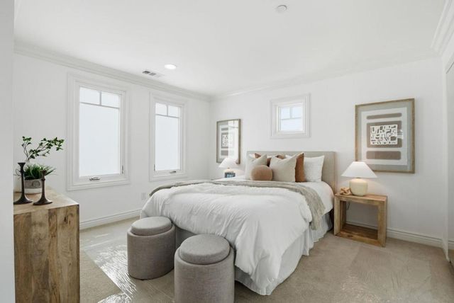 3717 Park Boulevard, Palo Alto, CA 94306