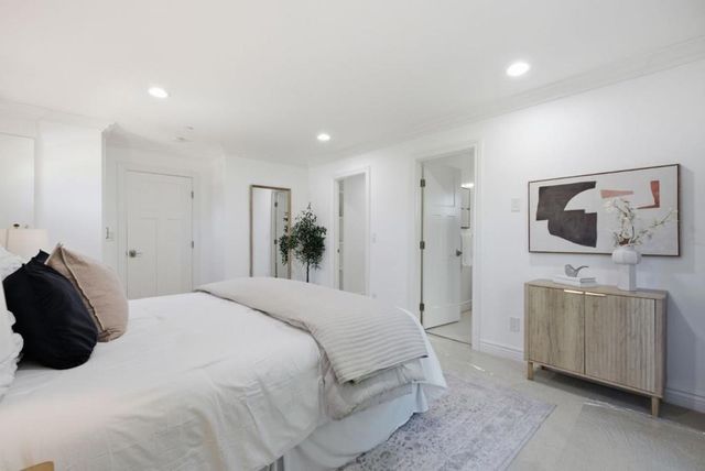 3717 Park Boulevard, Palo Alto, CA 94306