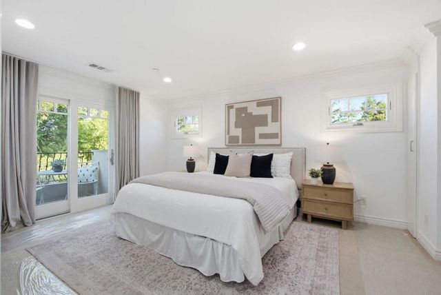 3717 Park Boulevard, Palo Alto, CA 94306