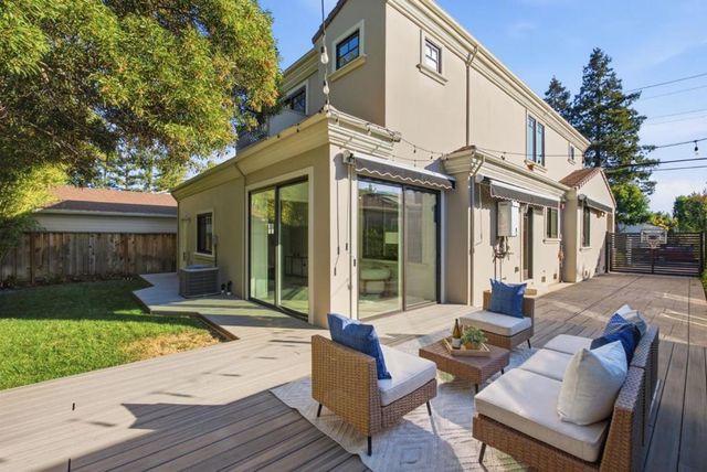 3717 Park Boulevard, Palo Alto, CA 94306
