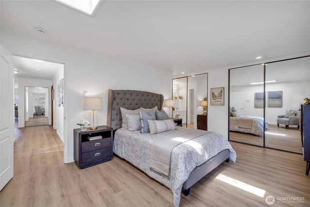 818 Lake Street S #818, Kirkland, WA 98033