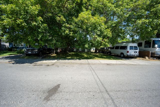 1901 E Pennsylvania AVE, Coeur D'alene, ID 83814