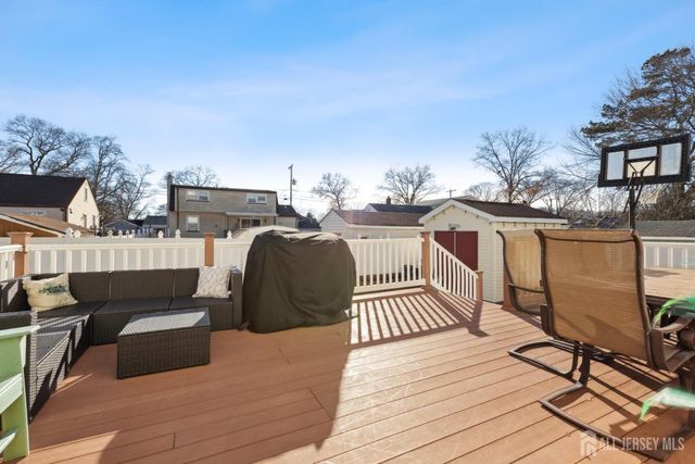 82 Tyndale Avenue, Monroe, NJ 08831