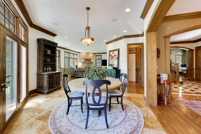1106 Astor Place, Glencoe, IL 60022