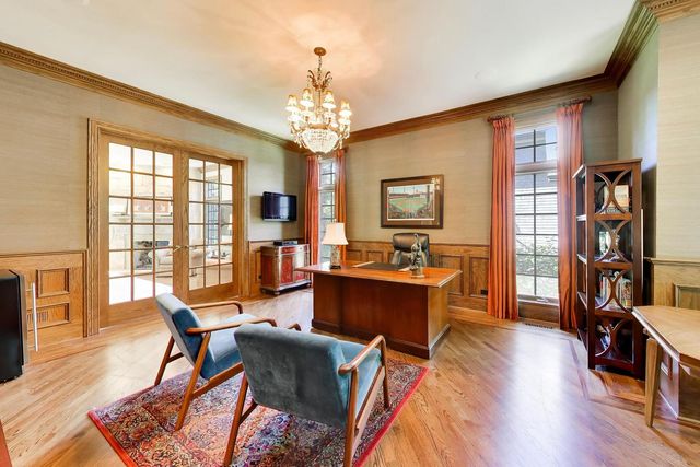 1106 Astor Place, Glencoe, IL 60022