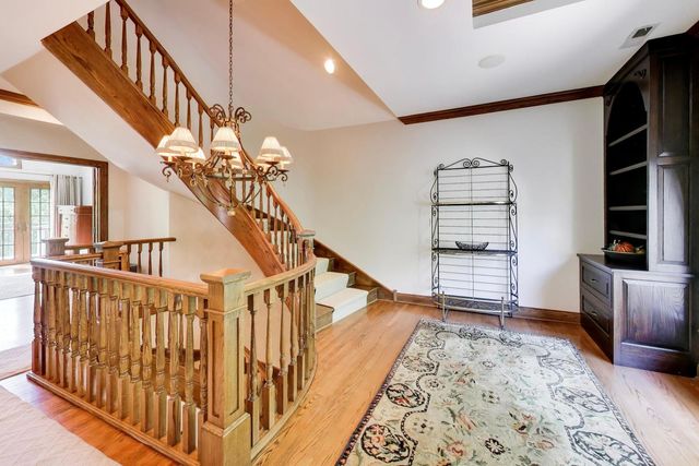 1106 Astor Place, Glencoe, IL 60022