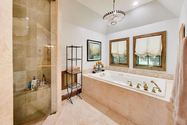 1106 Astor Place, Glencoe, IL 60022