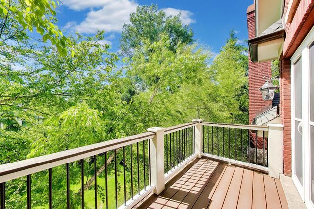 1106 Astor Place, Glencoe, IL 60022