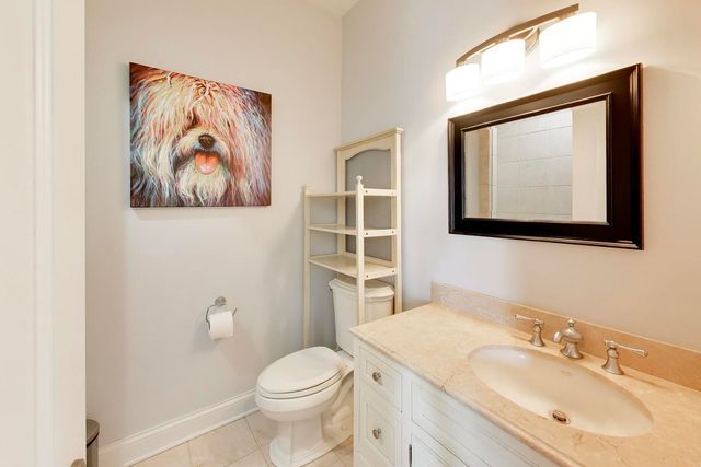1106 Astor Place, Glencoe, IL 60022