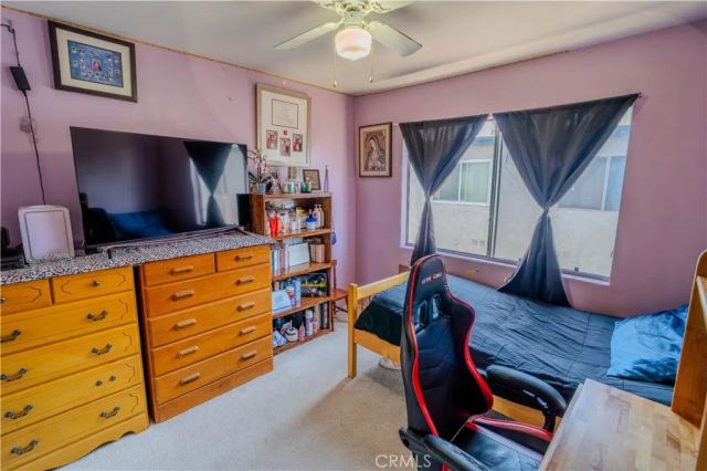 14287 Foothill Boulevard 33, Sylmar, CA 91342