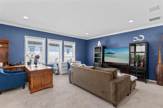 8802 FINSEN STREET, Orlando, FL 32827