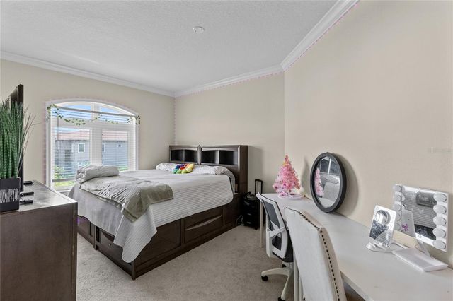 8802 FINSEN STREET, Orlando, FL 32827